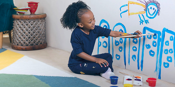 SB_Test_Child_Painting-assets
